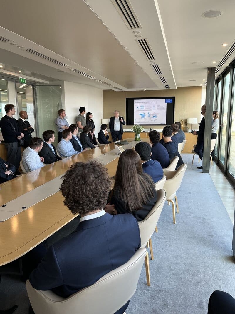 Visite Barclays Investment Bank